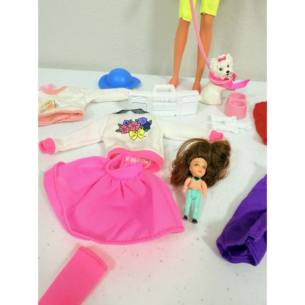 Vintage Skipper Teen Pet Pals, Tennis Skirt, Racket, Bag. Trendy Teen 774 Barbie